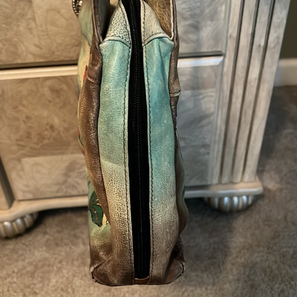 Anuschka leather painted floral purse - Picture 5 of 10